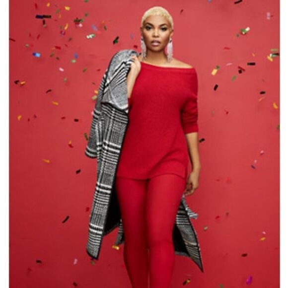 ✨ NY&Co Women's V-Neck Sweater Coco Red✨ - Picture 1 of 7